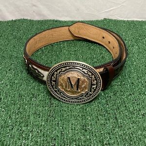 Montana Silversmiths Leather Belt with Silver Buckle size 36-38 (OKPM-02-023)